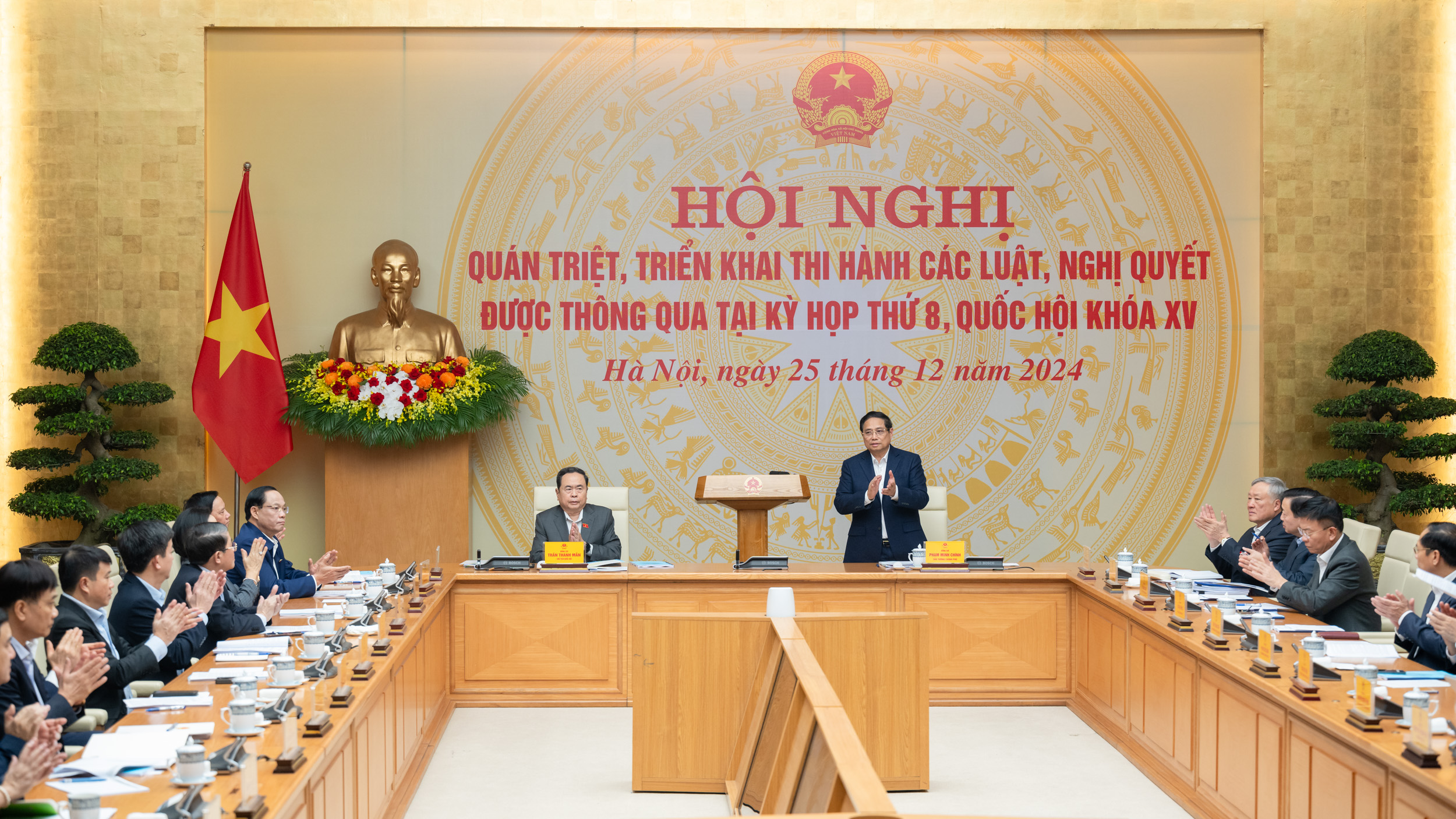 Kịp thời triển khai các luật, nghị quyết được Quốc hội thông qua tại Kỳ họp thứ 8