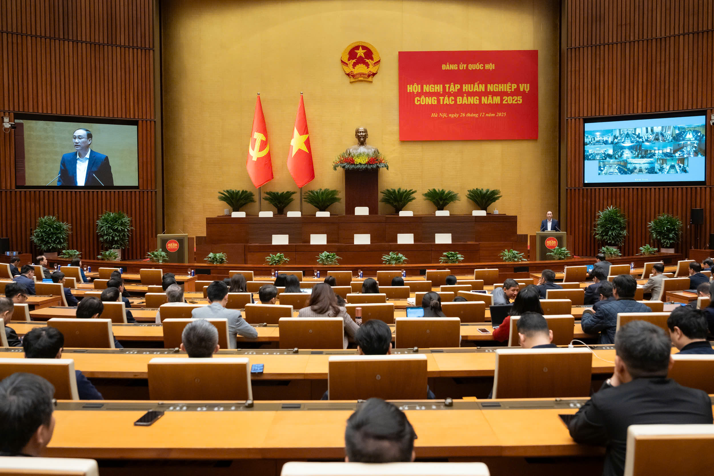 Đảng ủy Quốc hội tổ chức Hội nghị tập huấn nghiệp vụ công tác Đảng năm 2025