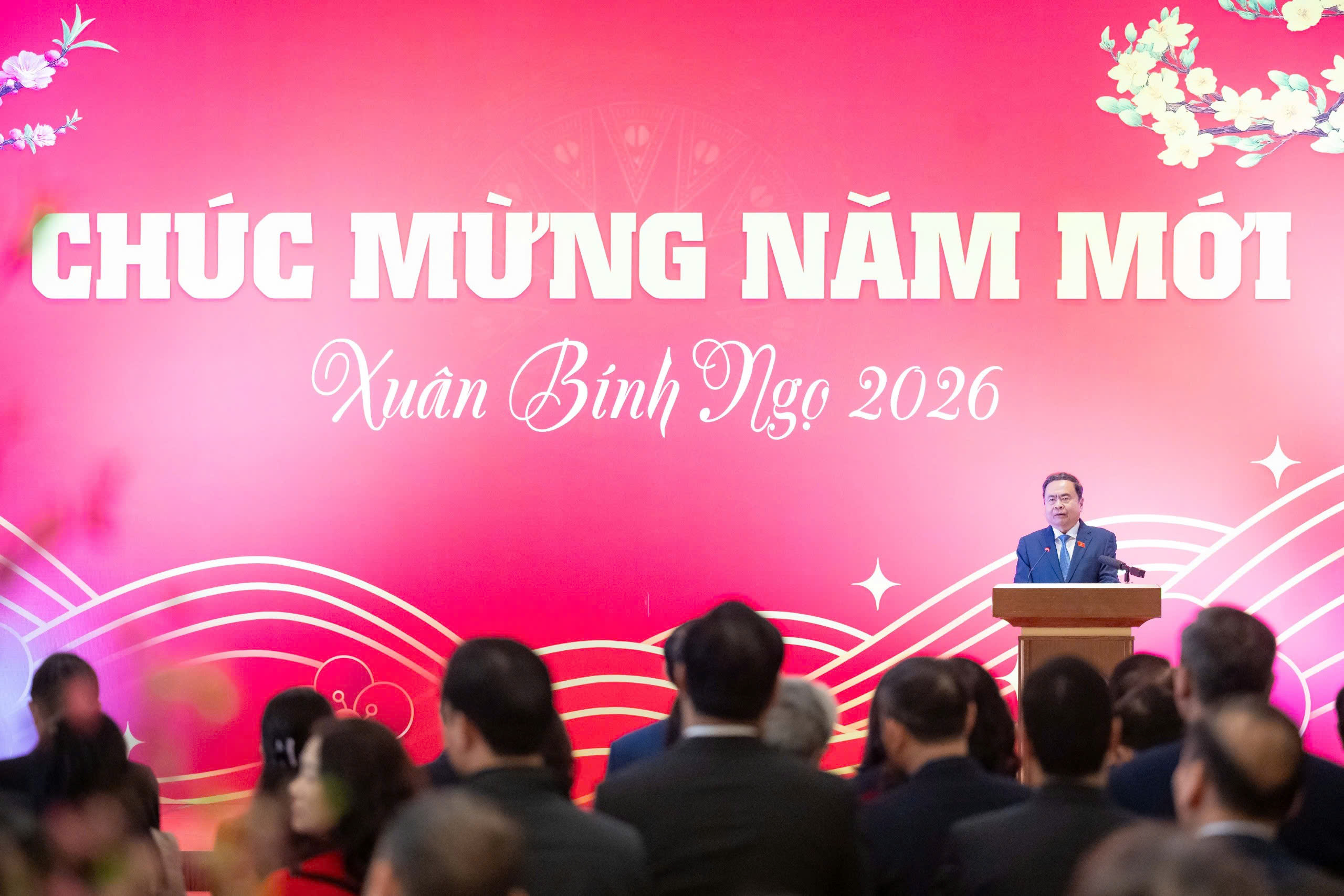 Chủ tịch Quốc hội Trần Thanh Mẫn gặp mặt cán bộ, công chức, viên chức, người lao động các cơ quan của Quốc hội nhân dịp đầu Xuân