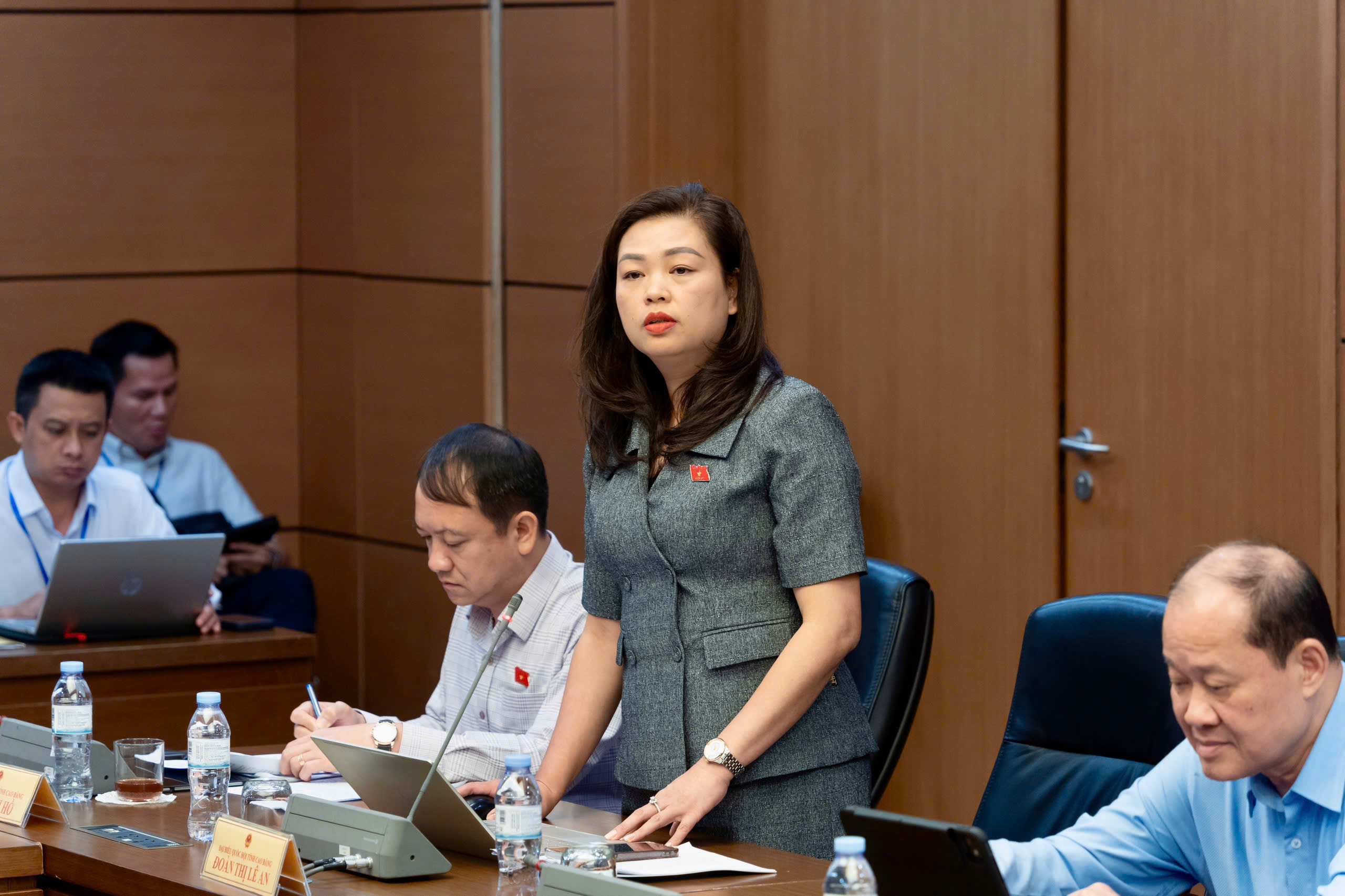 Chuyển từ "tuyên truyền" sang "xây dựng văn hóa thượng tôn pháp luật", lấy người dân làm trung tâm